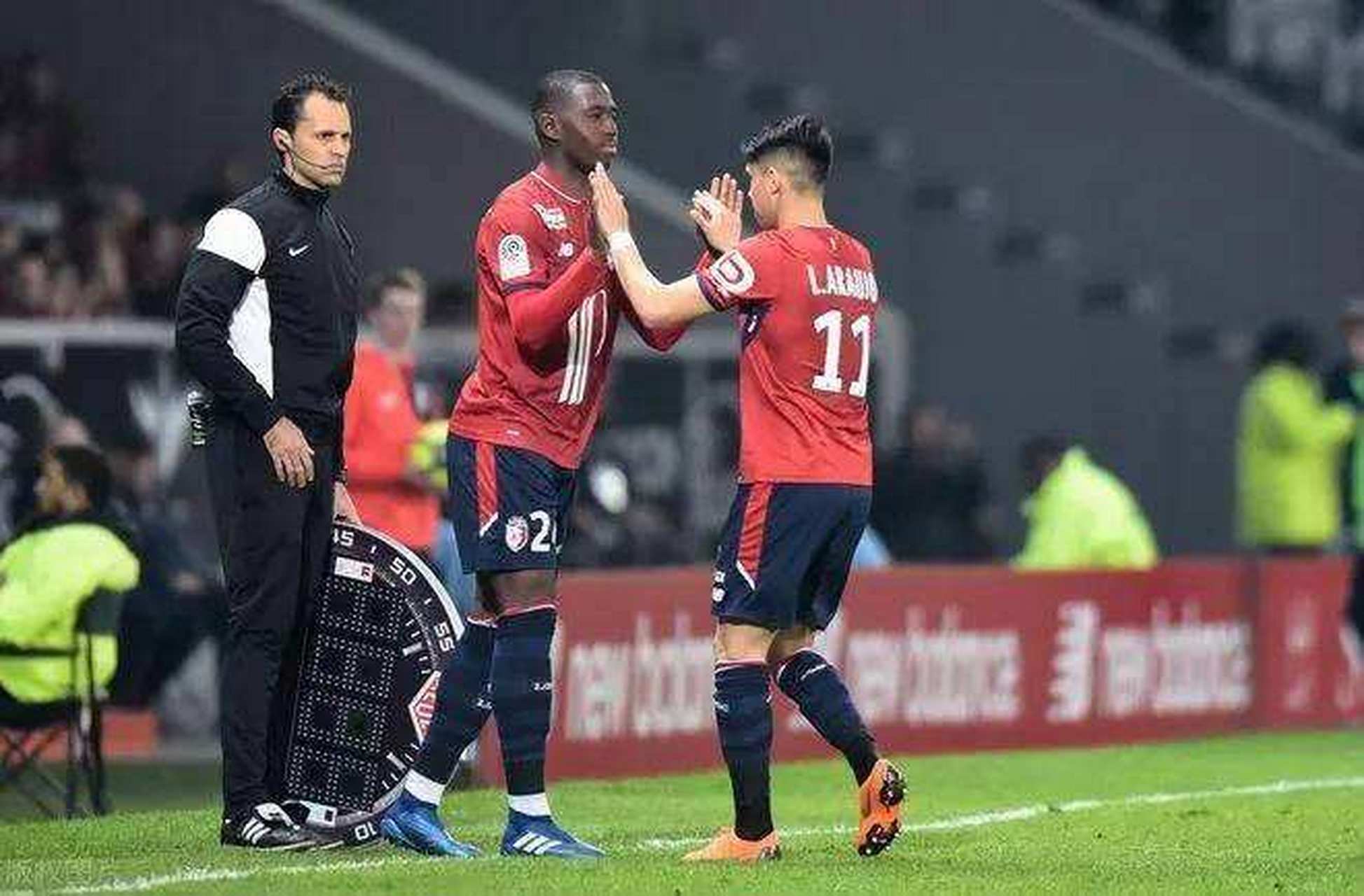 甘冈主场战胜巴黎FC，豪取三分