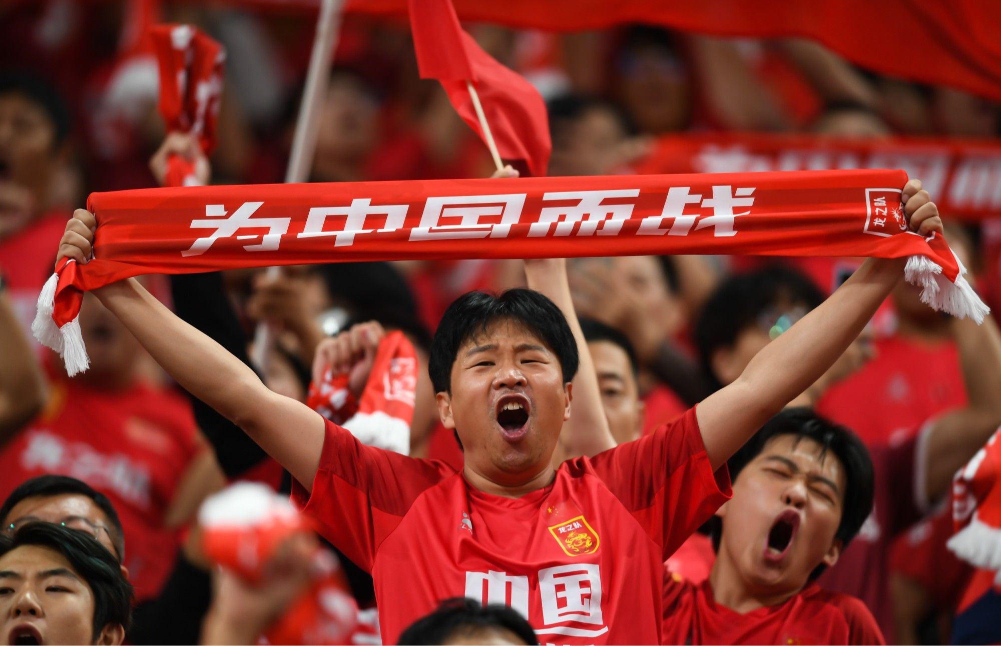 开云体育网页版入口-足球盛事中国队赢得关注，体现实力与激情的简单介绍
